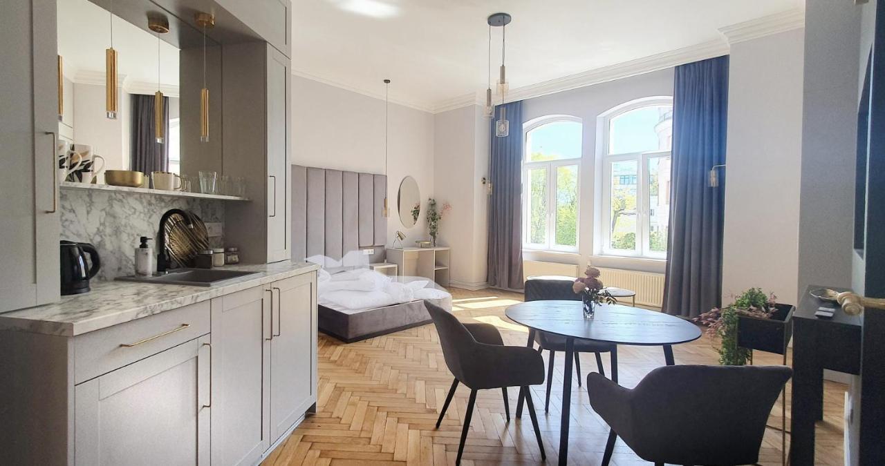 DK Premium Ballady i Romanse Olsztyn  Exteriör bild