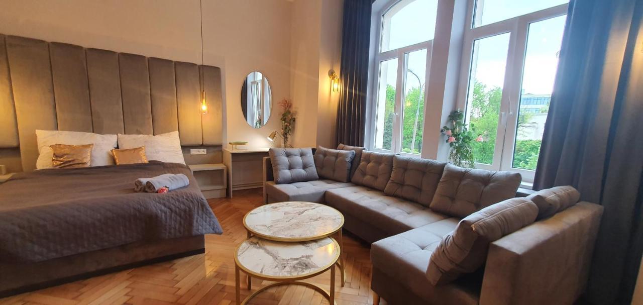 DK Premium Ballady i Romanse Olsztyn  Exteriör bild