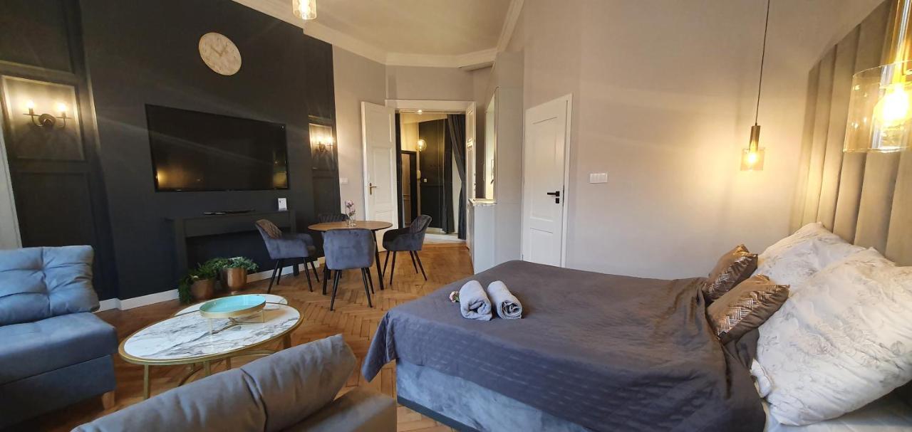 DK Premium Ballady i Romanse Olsztyn  Exteriör bild